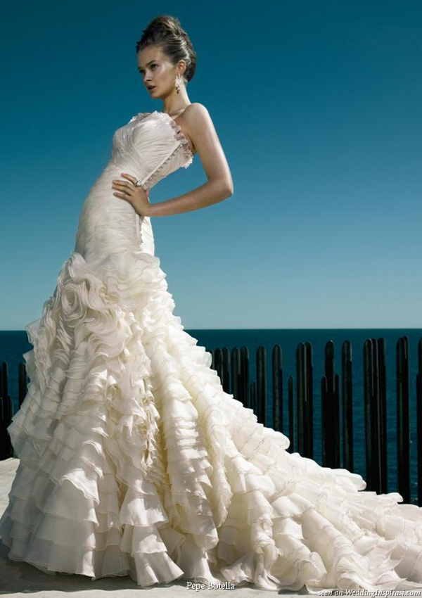 Beautiful wedding gown from the designers at Pepe Botella Novias