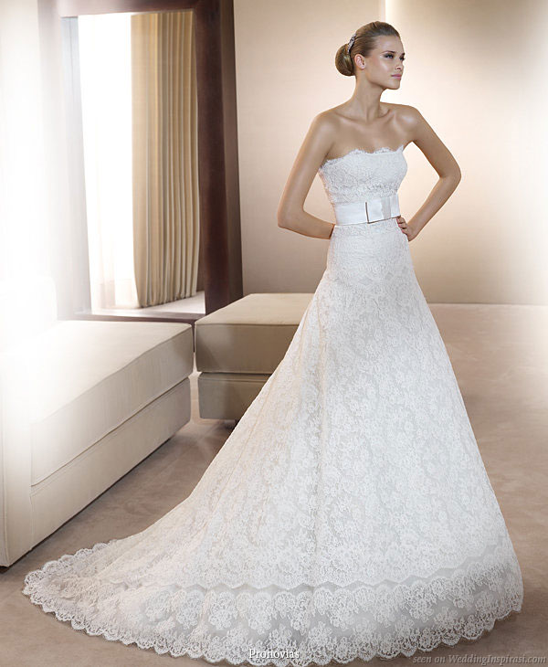 wedding dresses 2011 lace. Pronovias 2011 Bridal Gown