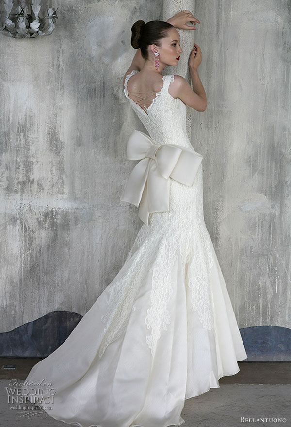 Bellantuono wedding dress with large bow at the back from the 2010 bridal