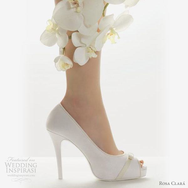 Rosa Clara bridal shoes 2011 collection white wedding peep toe heels
