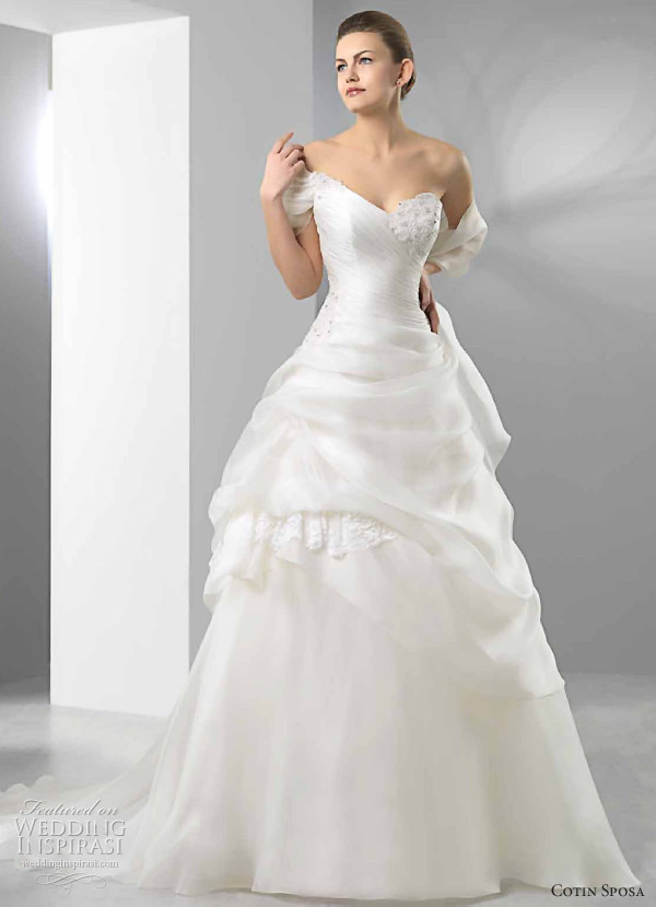 Cotin Sposa Wedding Dress 2011 bridal collection Aline wedding gown with 