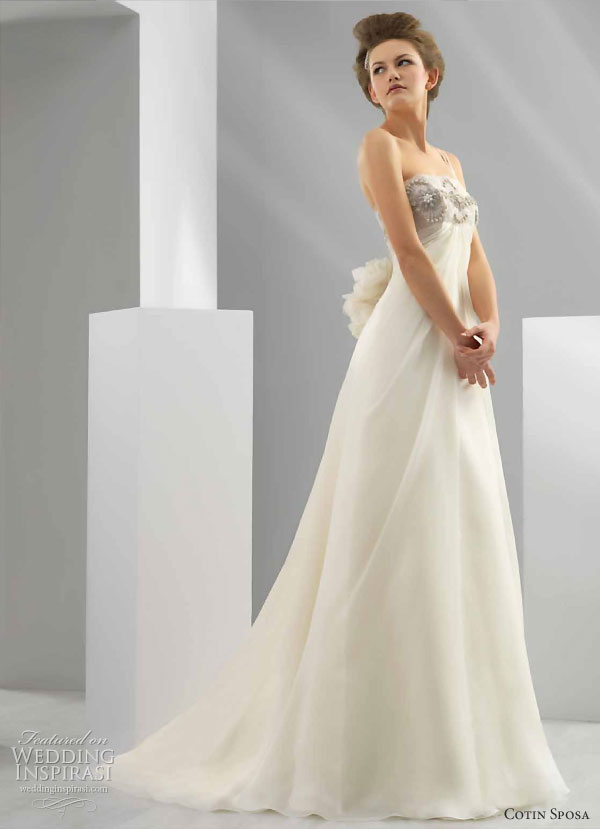 wedding dress 2011. Cotin Sposa Wedding gown 2011