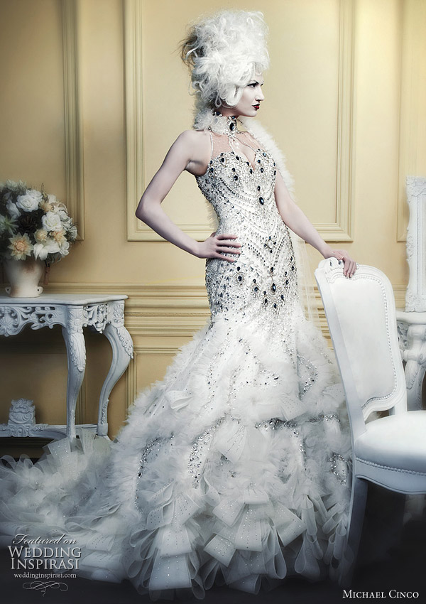Click on for more wedding gowns and couture dresses 