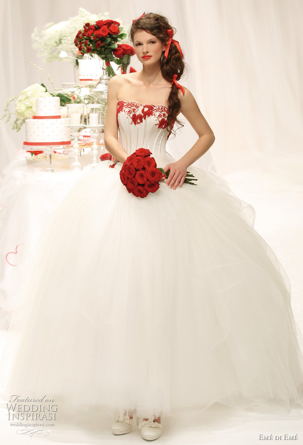 2011 ball gown wedding dress with red accents by Emé di Emé 