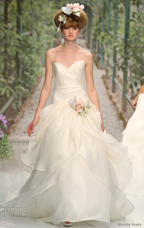 2011 wedding dress by Aimee Atelier, italian bridal collection