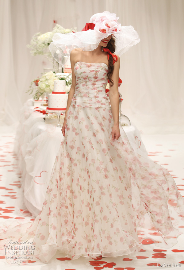 2011 Emé di Emé printed wedding gown in white and red