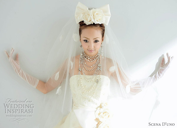 Romantic and sweet wedding dresses from Japanese bridal house Scena D 39Uno