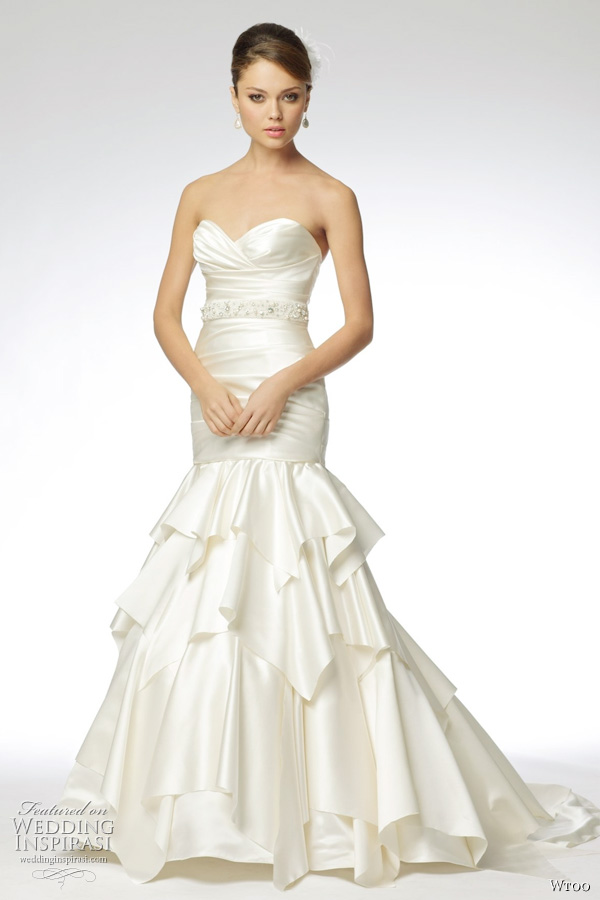 handkerchief bottom wedding dress