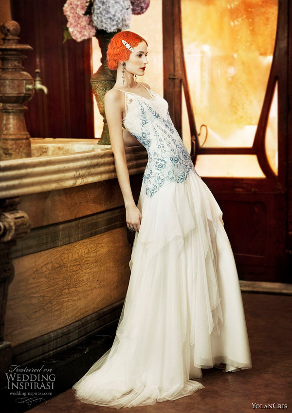 Yolan Cris wedding dresses from 2011 Revival Vintage bridal collection - Oporto
