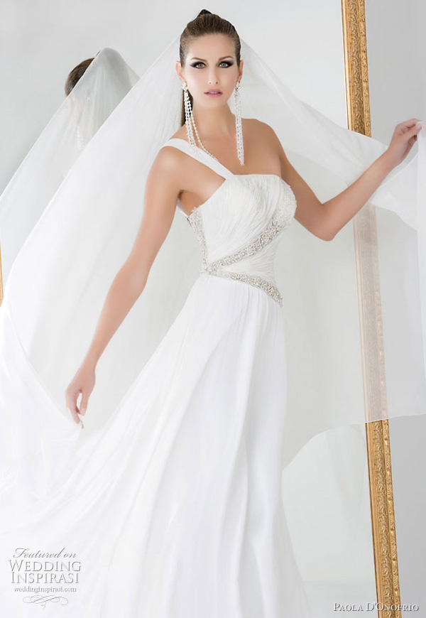 Tiffany wedding dress in silk