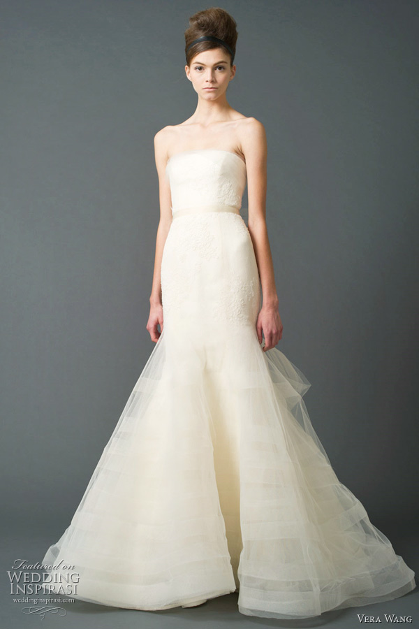 vera wang bridal fall 2011. Vera Wang Fall 2011