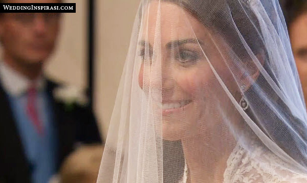 Ms Catherine Middleton's wedding look is classic elegant natural 