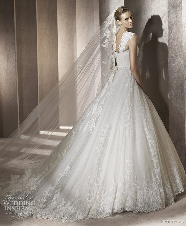 pronovias 2012 wedding dresses pomelo The next few wedding dresses are from