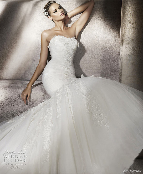 pronovias wedding dresses 2012 bridal collection - piscis bridal gown
