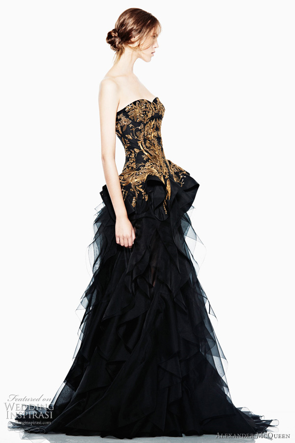 alexander mcqueen resort 2012