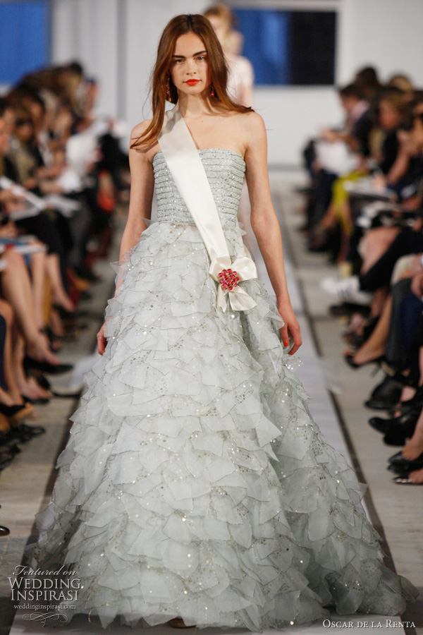 oscar de la renta wedding dress 2012 light blue organza crystal 