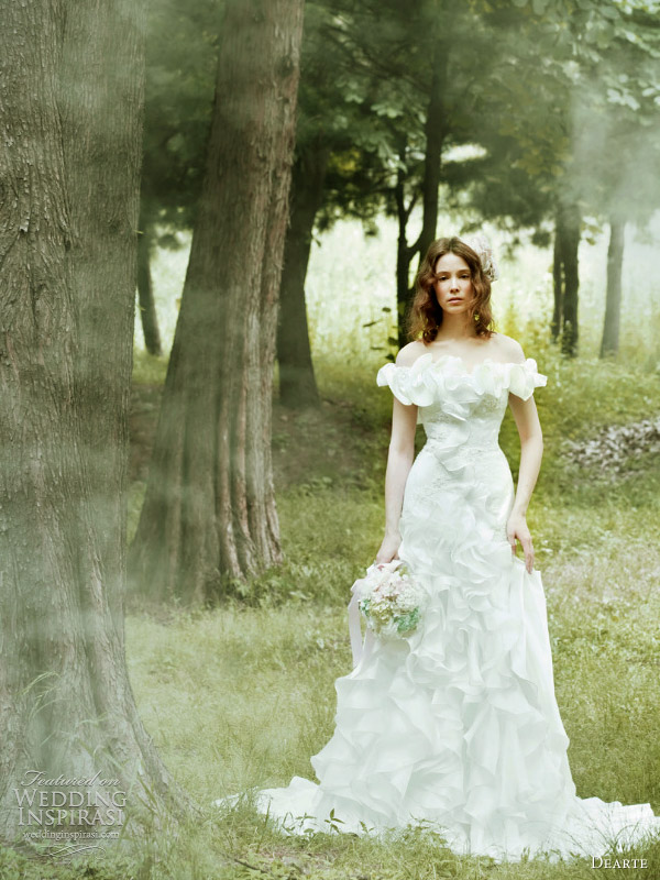 garden wedding dresses dearte Dreamy fairy tale like a wedding dress for 