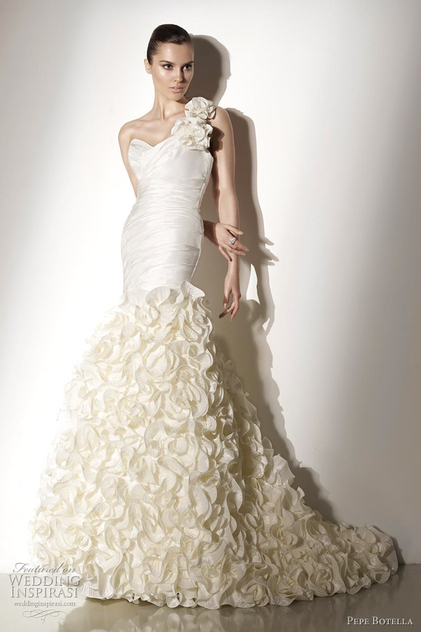 Spanish flair wedding dresses