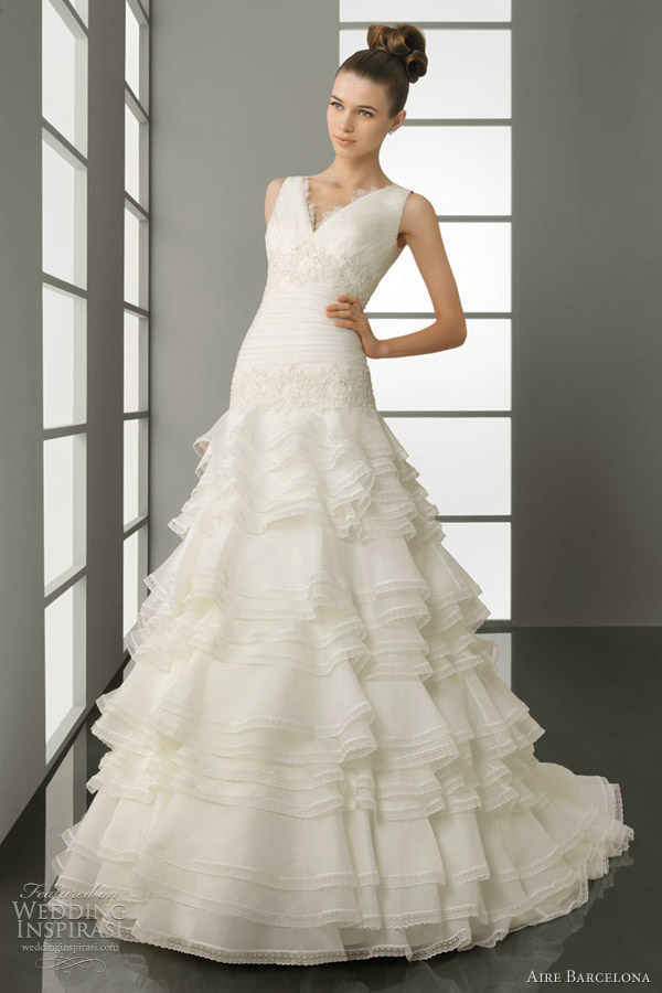 aire barcelona wedding gowns 2012 piramide Pelayo mermaid gown with pleated aire barcelona wedding gowns 2012 piramide Pelayo mermaid gown with pleated