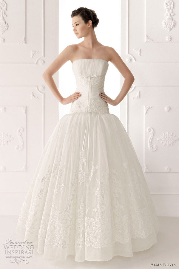 alma novia wedding gowns 2012 - Sheila