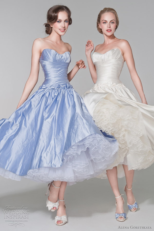 Barbie short wedding dresses with frilly petticoat in white and blue