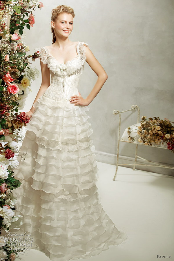 papilio 2012 ruffle wedding dress