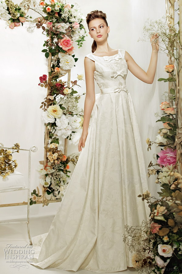 Colored wedding dresses 2012