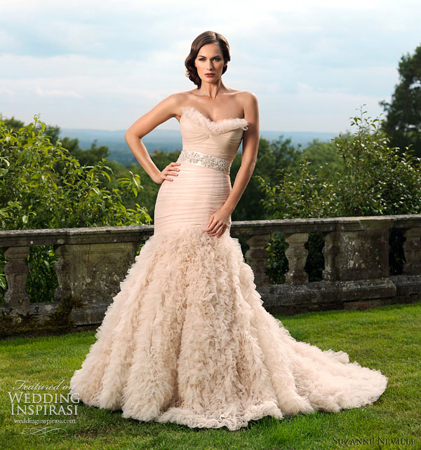 Leading Lady wedding dress in ivory silk organza and french lace 