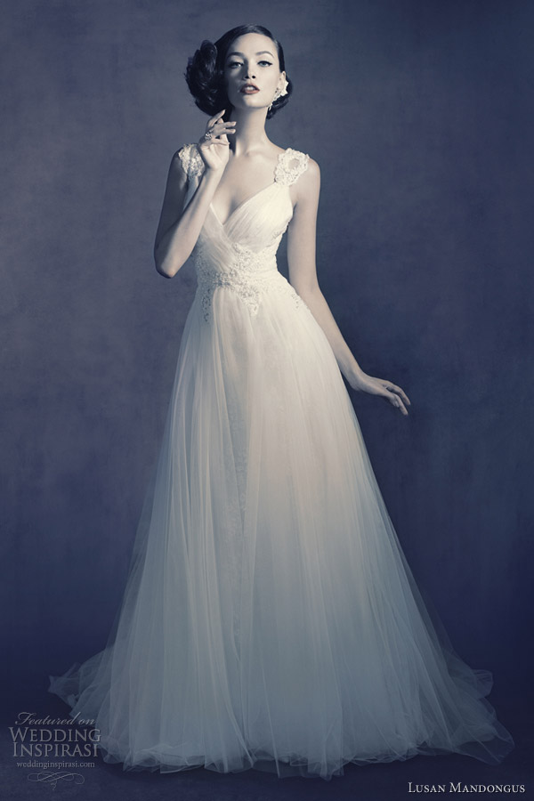 Below elegant gown with lace straps lusan mandongus 2012 wedding dress