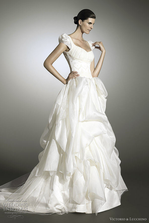 2012 Gelinlik Modelleri Wedding dresses with a fairy tale like quality from