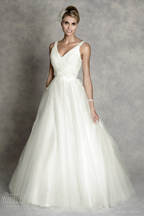 monroe wedding dress 2012 amanda wyatt Hepburn wedding gown in tulle and 