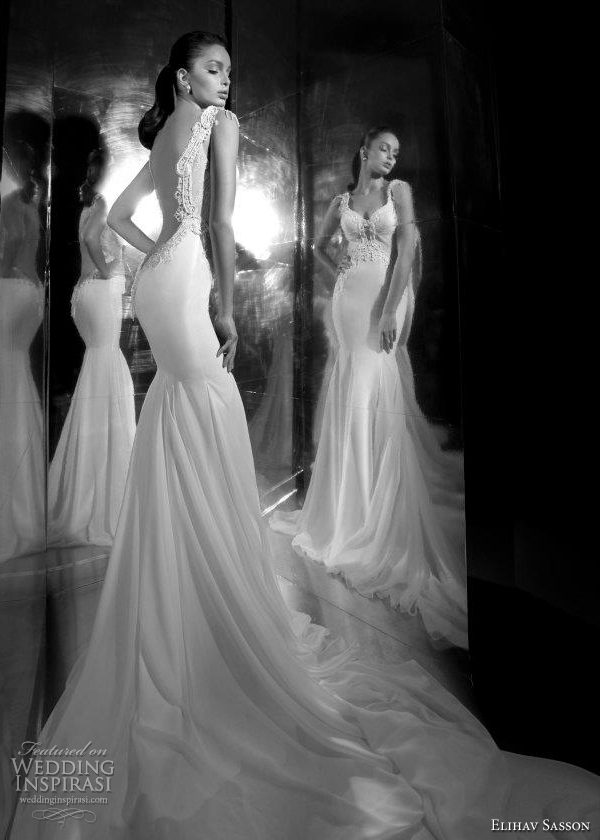 Mermaid gown with open back elihav sasson wedding gown 2012 Corset and 