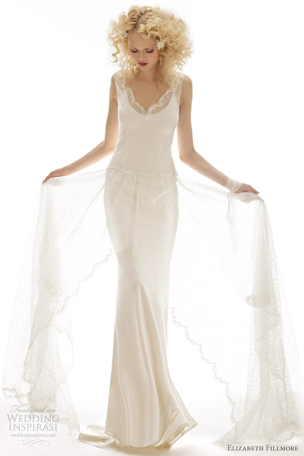 Brides looking for wedding dresses with a sleeker 1930s inspired silhouettes