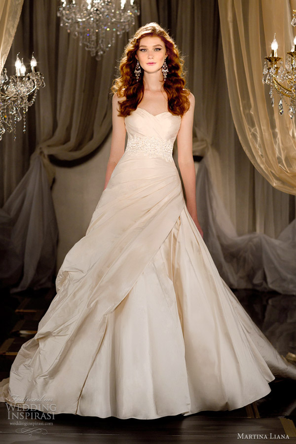 martina-liana-2012-2013-wedding-dresses-silk-ivory-ball-gown-412