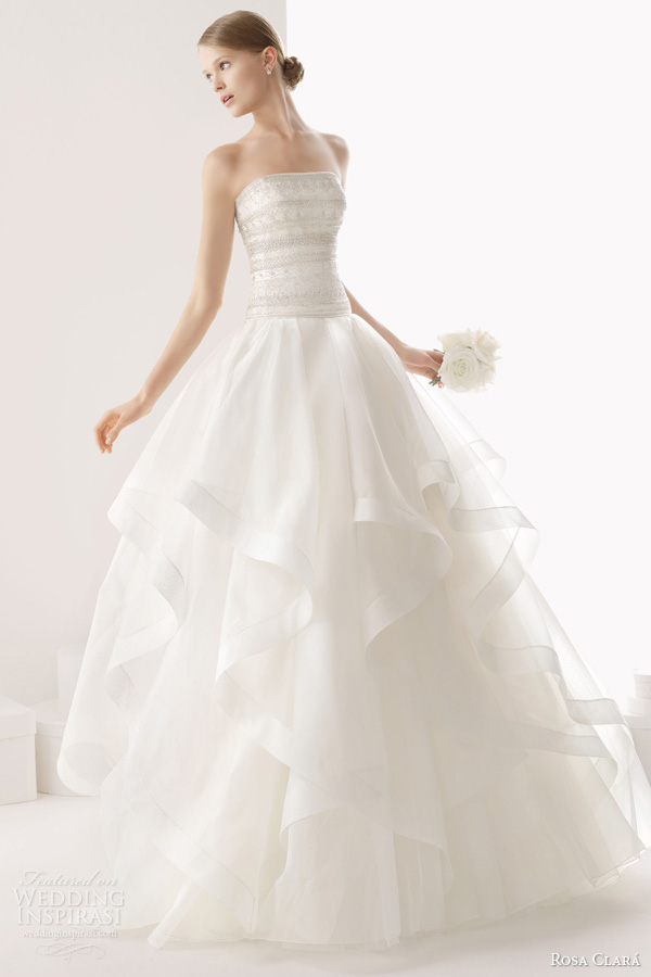 rosa clara 2014 cesar beaded bodice strapless ball gown wedding dress Rosa Clara: Nestvarna priča