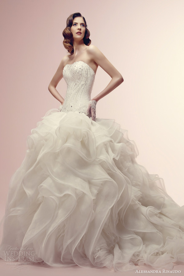 alessandra rinaudo wedding dress 2014 bridal rhea strapless gown ruffle skirt Alessandra Rinaudo: Za dame koje žele više
