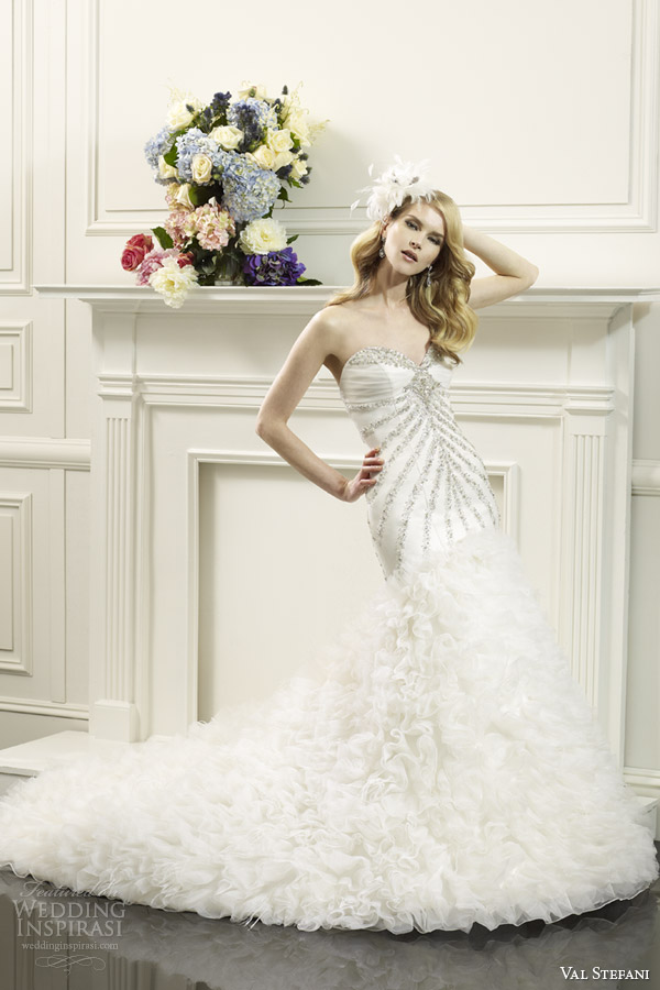 val-stefani-bridal-spring-2014-strapless-fit-flare-wedding-dress-d8057-swarovski-bodice.jpg