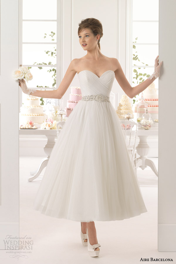 aire barcelona 2015 bridal aster strapless sweetheart angle tea length wedding dress