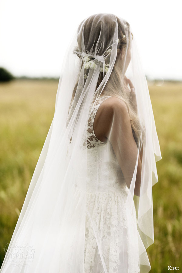 kisui 2016 oui bridal collection camille illusion cap sleeve wedding dress close up back lace