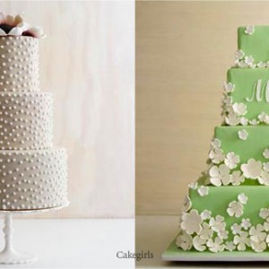 Gateau de mariage - simple and elegant tiered floral wedding cake in off white and green