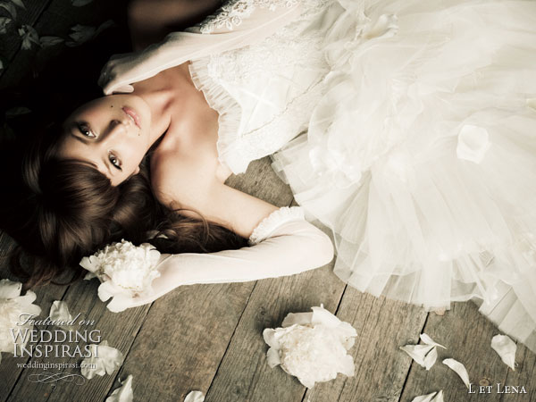 Japanese idol model Fujii Lena presents a wJapanese idol model Fujii Lena 藤井リナ presents a wedding dress collection Japanese idol model Fujii Lena presents a wJapanese idol model Fujii Lena 藤井リナ presents a wedding dress collection