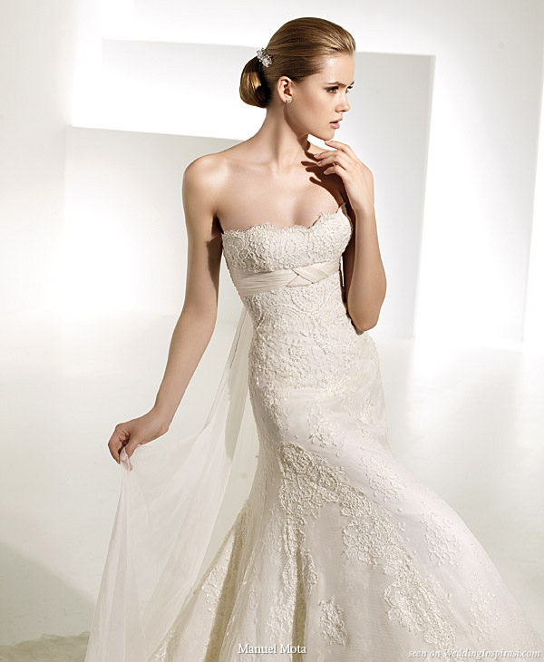 Strapless wedding gown Tunez, by Manuel Mota 2010 collection for Pronovias