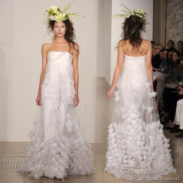 Douglas Hannant 2011 bridal gown collection - strapless wedding dress with fan-shaped ginkgo-like detail