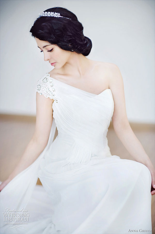 Anna Greeda 2010 gown collection - one shoulder wedding dress 