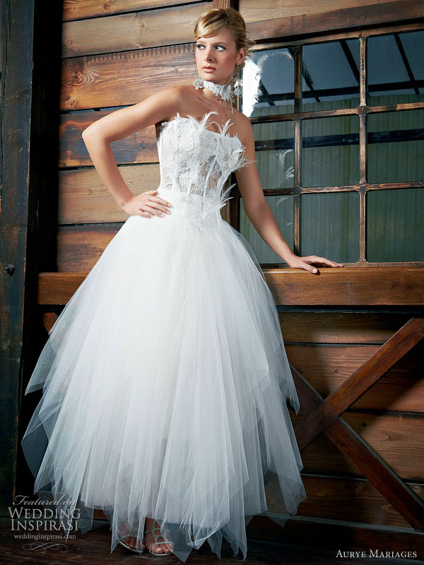 Aurye Mariages 2010 robe wedding gown collection - strapless ballet length tulle gown