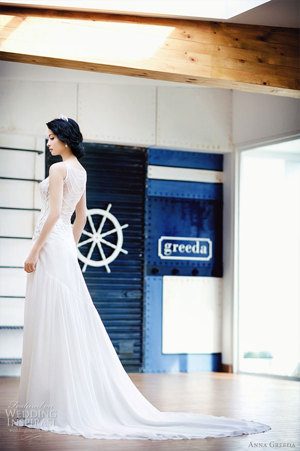 Anna Greeda 2010 bridal gown collection - elegant sleeveless wedding dress