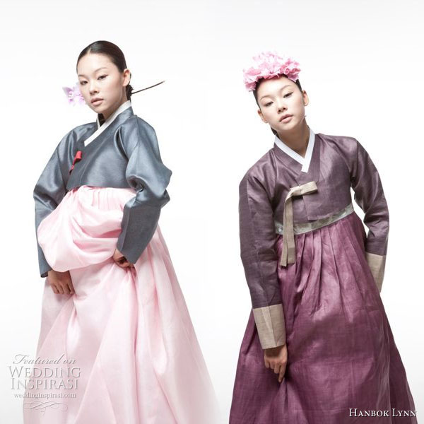 the traditional korean ceremonial or wedding dress by Hanbok Lynn
