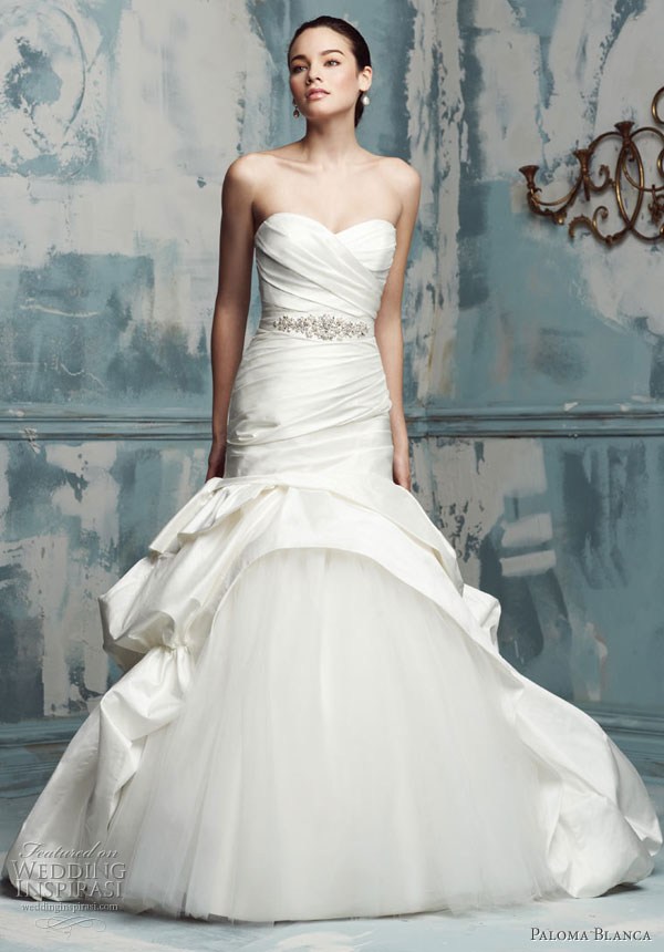 Paloma Blanca 2010 Wedding Dress - strapless sweetheart neckline gathered skirt with tulle underlay bridal gown