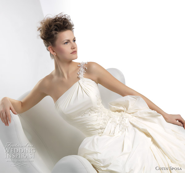 2011 wedding gowns by Cotin Sposa bridal collection 