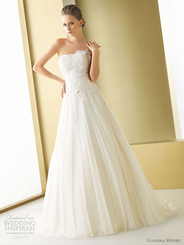 Elianna Moore wedding gowns 2011 bridal collection - Bagli gazar strapless wedding dress